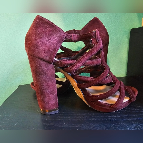 BCBGMaxAzria Burgundy Strappy Heels Women's Size 6B - Picture 3 of 12